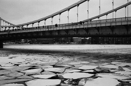 Moscow, 2022, Carl Zeiss Tessar 40mm f3.5, Kodak 5222